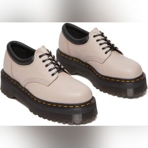 New • Dr Martens 8053 Quad